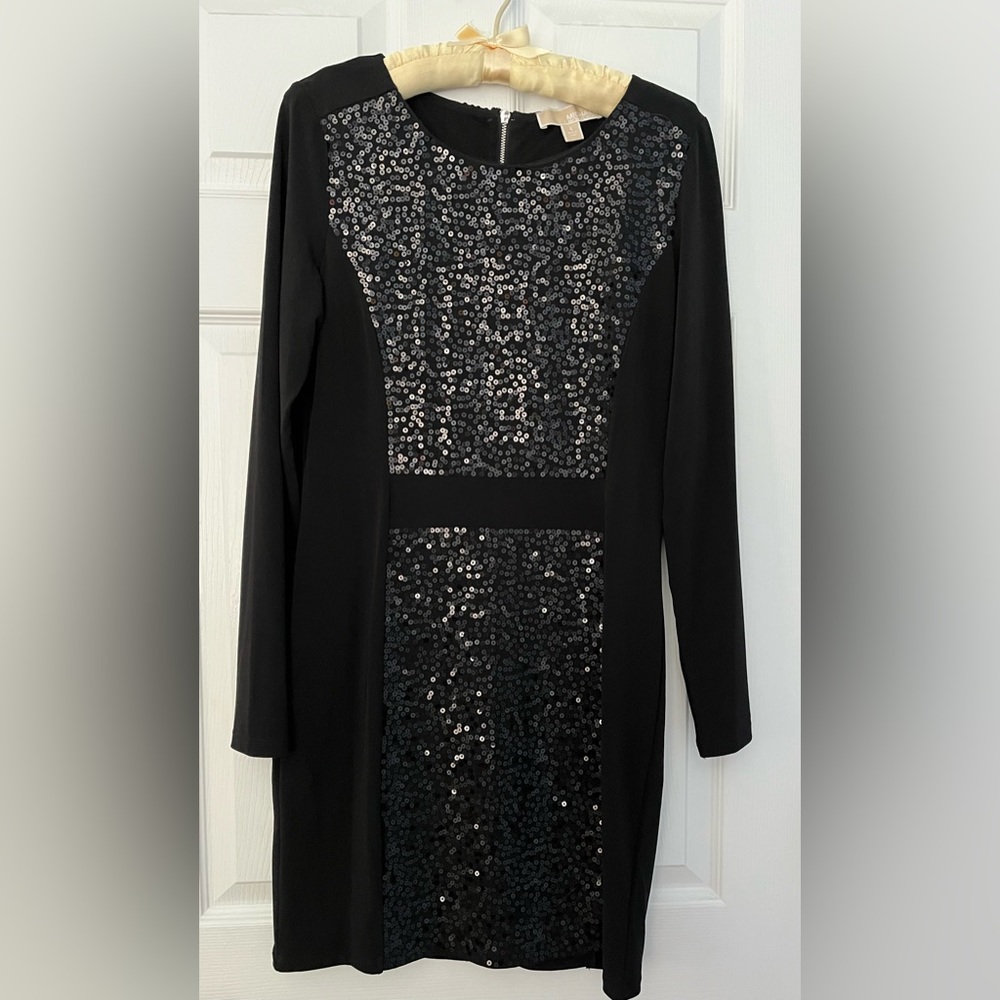 MICHAEL KORS black sequin dress. Only worn once. Size 6